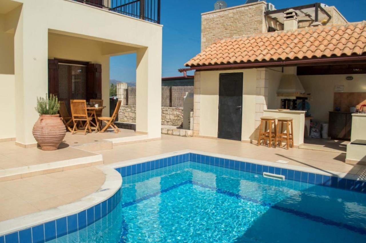 Villa Darmarohori Homeleader Екстериор снимка